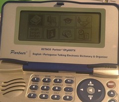 Ectaco Partner Portuguese Talking Dictionary w/CD Epg400TX TESTED FREE SHIPPING