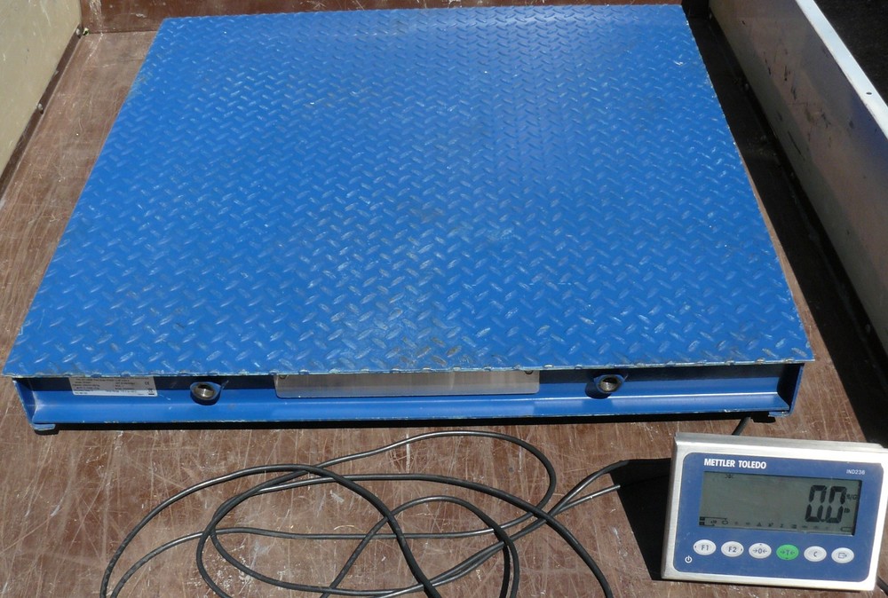 Mettler Toledo Floor Scale PFA261 36″ X 36″ X 4.5″ high + IND236 + ramp [H7B]