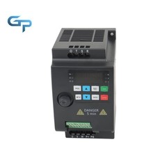 VFD Single To 3 Phase Variable Frequency Drive 2.2kW 3HP 220V Inverter