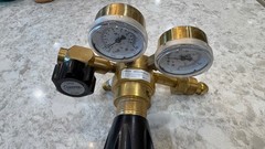 Harris KH1131 High Purity Gas Regulator. Barely used by defense contractor.