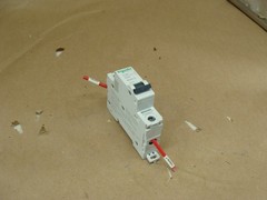 LOT OF 3 SCHNEIDER CIRCUIT BREAKERS MULTI 9 C2A C60 24426 277V ~ 65V 2A