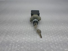 INDUSTRIAL SPARE XBCD10612S11 SELECTOR SWITCH NSNP