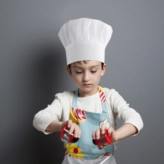 White Chef Hat Adjustable Elastic Kitchen Cooking Cap for Kids Adults