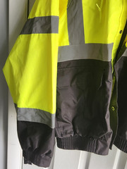 ML Kishigo Hi-Vis Storm Cover Rainwear Jacket – ANSI-ISEA 107-2010 T556 Size L