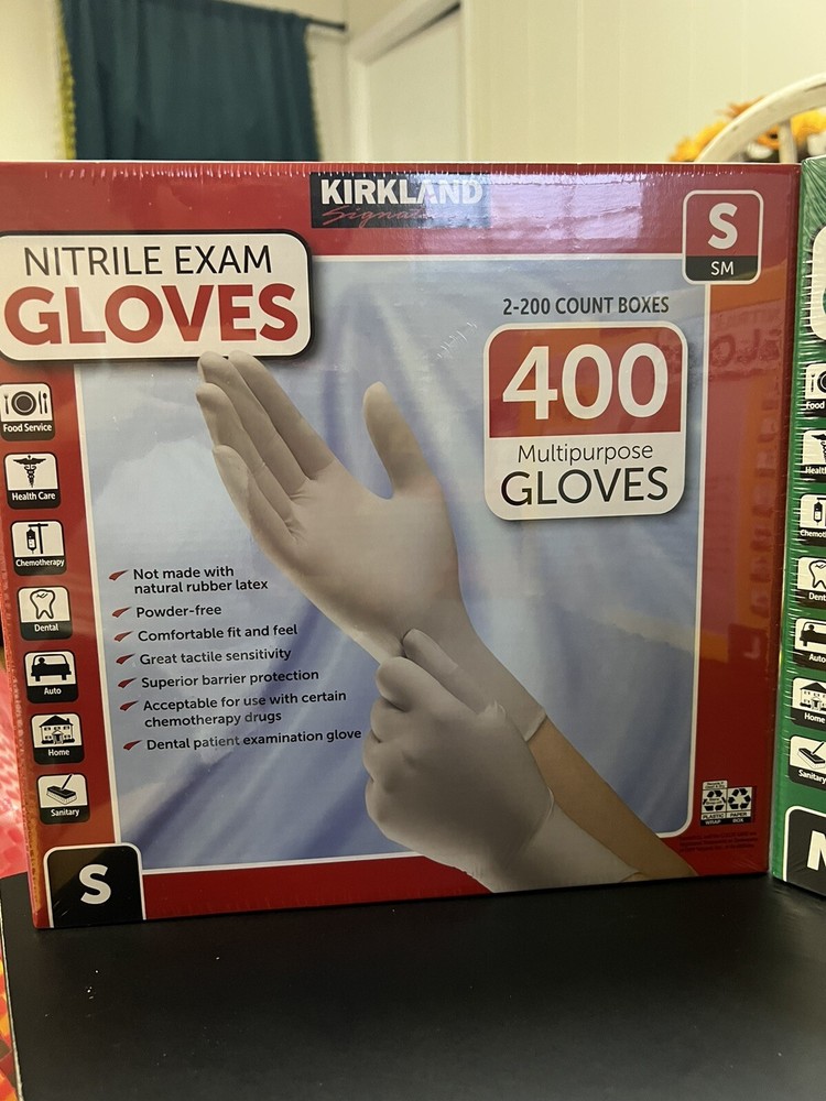 Kirkland Signature Latex-Free Nitrile Exam Gloves, Small, 400 (2×200 Count) Box