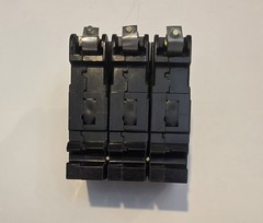 Square D EHB34070 70A 3-Pole 480Y/277V AC Bolt-On Molded Case Circuit Breaker