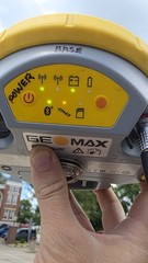 Geomax Zenith25 Pro Base and Rover kit (tested powers on with Car battery)