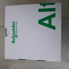 1PC New Schneider ATV320U15N4C Frequency Converter #US