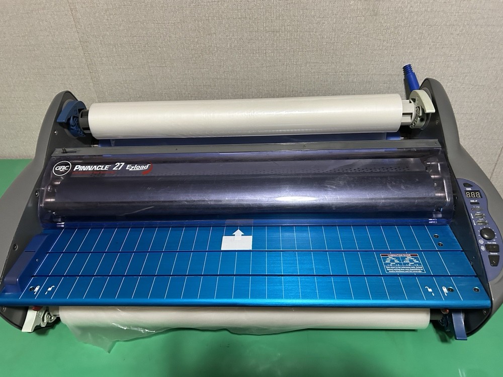 GBC 1701700 Pinnacle 27″ Roll Laminator Accutherm Heat Technology Laminator
