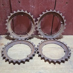 Set Of 4 Vintage John Deere Soybean H 2712 B Corn Planter Plates Cast Iron Lot 1