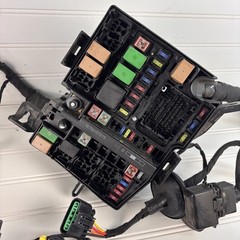 2014-2015 Kia optima Automotive Engine Wiring Harness Assembly w/ Fuse Box Relay