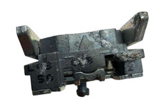 (Pack of 2) Telemecanique ZB4-BZ009 Metal Latch Mounting Base, ZB4BZ009