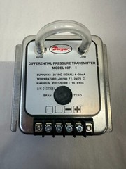Dwyer 607-9 Differential Pressure Transmitter, Range: 0-25″ W.C., Signal: 4-20mA