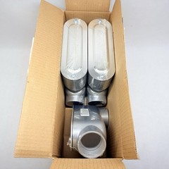 NEW (5-Pack) Red Dot 1-1/2″ LB Conduit Body Threaded w/ Cover & Gasket Aluminum