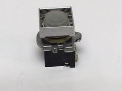 NEW Cutler-Hammer E30BA Compact Pushbutton Indicating Light 120V 60/50Hz