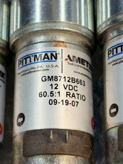 QTY 1 PITTMAN GEAR MOTOR 12 VOLTS 60.5:1 RATIO 3/16” SHAFT WITH FLAT CLEAN