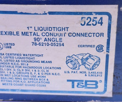 1 NEW THOMAS & BETTS 5254, 1″ 90° ANGLE CONDUIT CONNECTOR NNB ***MAKE OFFER***