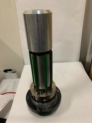 Double E Company  LC-1000 Latching Roller Core Chuck