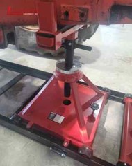 Lindstrom Equipment tractor splitting stands 10 Ton/20,000 lb