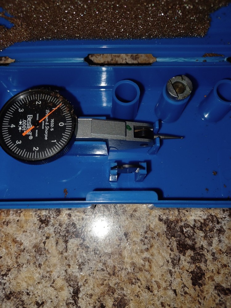 Brown & Sharpe BesTest 0.0001″ Graduation Dial Test INDICATOR IN BOX 7032-5
