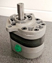 WEBSTER YCP SERIES HYDRAULIC MOTOR 163Y1225 M155YCP174801-28BAB – NEW