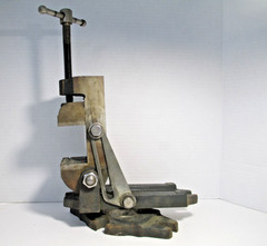 ERON 2-1/2″ TILTING VISE JAPAN MADE