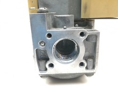 Honeywell SV9501M2056 Smart Valve HQ1011421HW 24V 50/60Hz used FREE ship. G121*