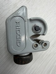 General Tubing Cutter 1/4″-1-1/2″ & Ridgid Close Quarters Cutter 1/8″-5/8″