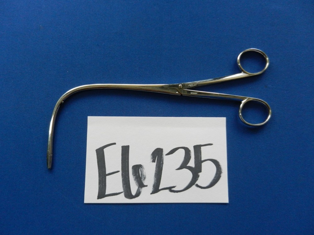 E6235 Storz N8280 Fraenkel 2.5×8.0mm Cup Curved Laryngeal Forceps 20.2cm Length