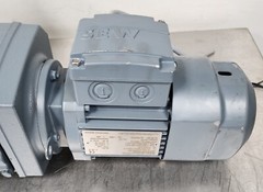 Sew-Eurodrive FA67B-R37-DR63S4/BR 0.12kW 1380rpm/1.6 1680rpm/1.9 [F2F]