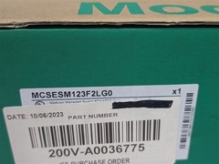 NEW Schneider MCSESM123F2LG0 MODICON 8 Port Managed Ethernet Switch DOM 2322