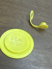 Chiton Gas can spout – YES HAS screen, Seal Disc, Vent Cap! VERY NICE CONDITION