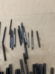 Tap Lot 4 pounds new and used SAE