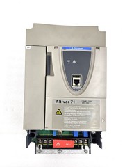 TELEMECANIQUE ALTIVAR 71 ATV71HU75N4 7.5kW 10HP 380/480 V VARIABLE SPEED DRIVE