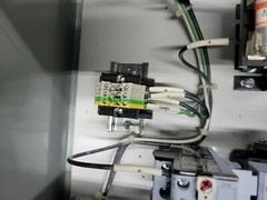 1 Hammond HJ12108HLP Enclosure 3HP 460V 3 Phase Starter WEG RW27 2D CWB18