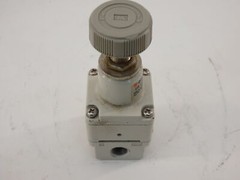 SMC IR1020-F01 Pneumatic Precision Regulator No Gauge 1.0MPa 0.01-0.8MPa