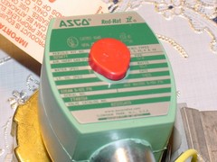 Asco RedHat 8220G409, 2-Way, Normally Closed, Solenoid Valve, Steam / Hot Water