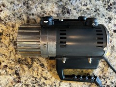 ROBINAIR MODEL 151100 High Vacuum Pump