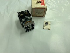 NEW Cutler Hammer E30CA Compact Pushbutton Indicating Light 120V 60/50Hz