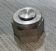 *Box of 50* Swagelok Stainless Steel Tube Plug Fitting, 3/8″ Tube, SS-600-P