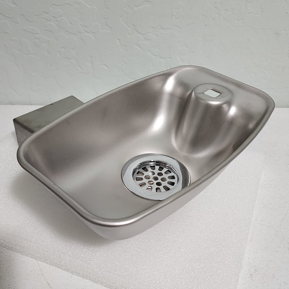 Elkay EDF15R Bracket Fountain, Stainless Steel, 1.25. See 2nd Pic-Missing Part