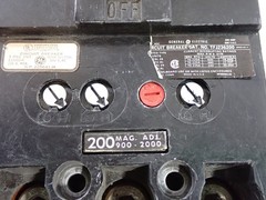 General Electric Circuit Breaker TFJ236200 3 Pole 200 Amp 600VAC – TESTED