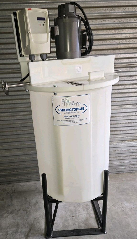 Protectoplas Mixing Tank Model MT-55-23 w/Control, Motor, Impellor, & Stand 115V