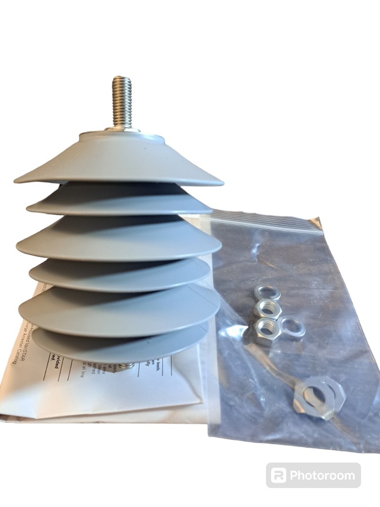 EATON UltraSIL Housed VariSTAR Station Class 6 KV 5.1 MCOV