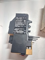 ALLEN BRADLEY 193-BSB22 BIMETALLIC OVERLOAD RELAY 1.5-2.3A SERIES B NIB