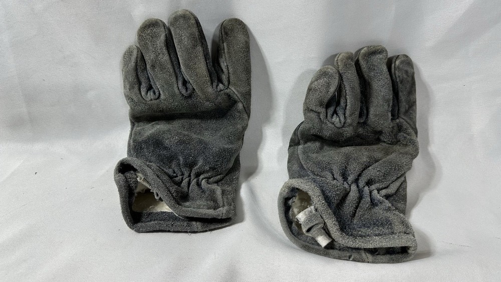 Shelby 5228 Firefighter Gloves Large NFPA Structural Turnout Cowhide Gauntlet