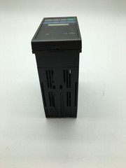 RKC REX-F400 F400FJ08-M*NP-NNN-NN Temperature Controller 100-240VAC 8VA/11VA