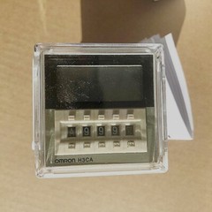 New In Box Omron H3CA-A Timer 24-240V AC/VDC US Stock new