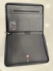 Spillman LEEDS Zippered Portfolio Organizer Binder Card Pockets Black Folder