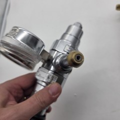 Specialty Gas 2 Gauge Two Stage High Purity Gas Regulator 3000PSI Max Lot Of 2